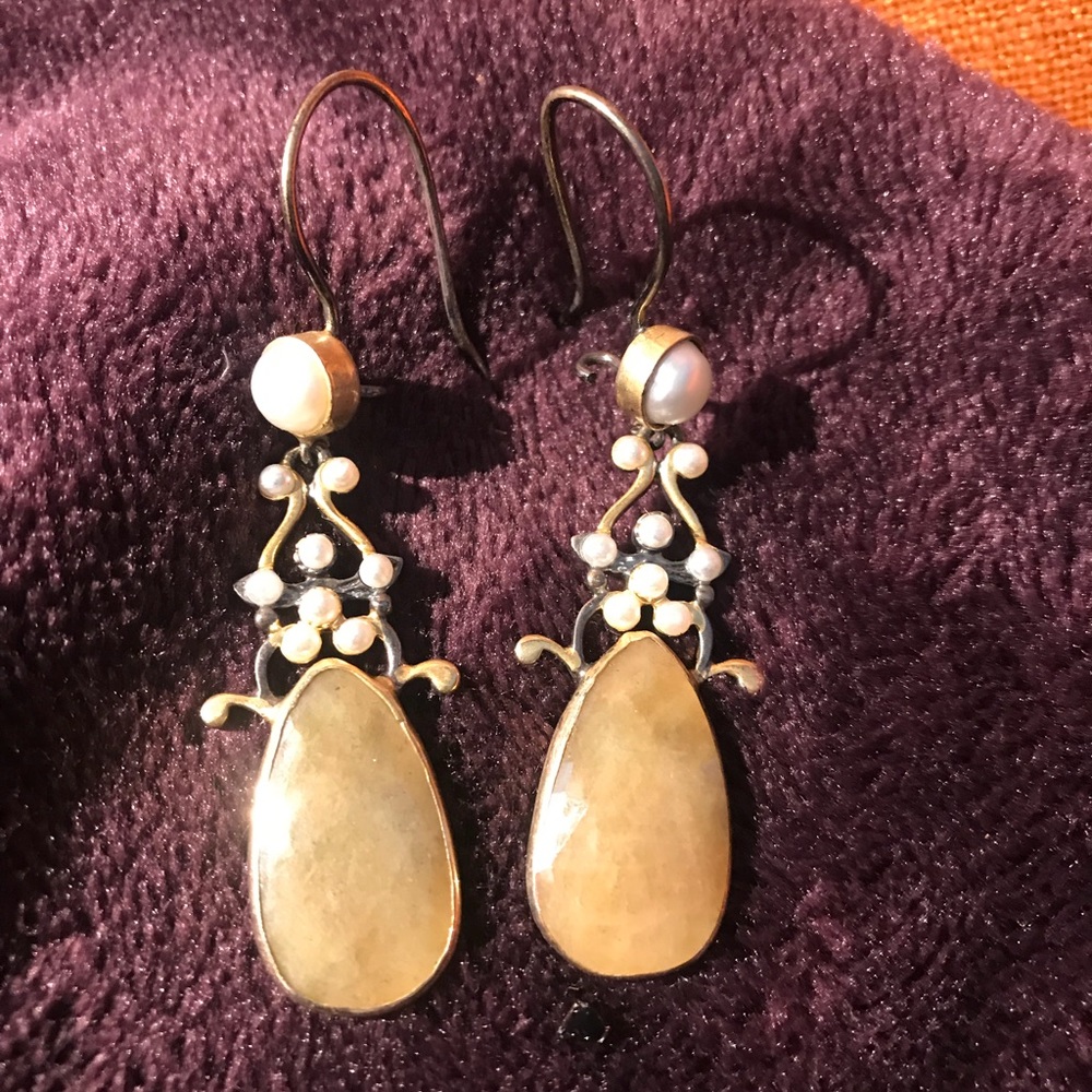 Sapphire and pearl earrings